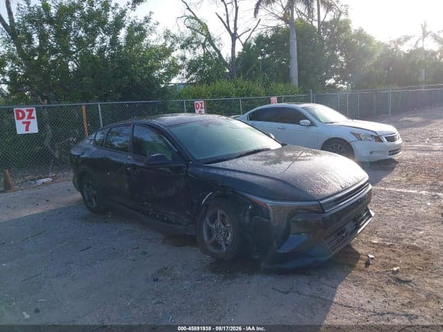 2025 KIA K4 LXS 6