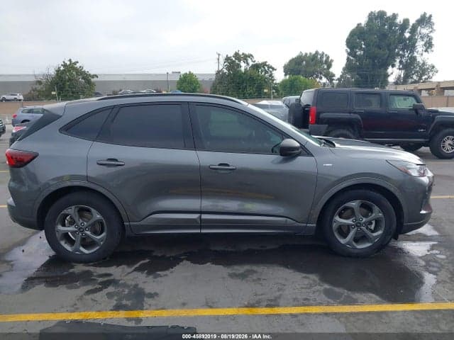 2023 FORD ESCAPE ST-LINE 14