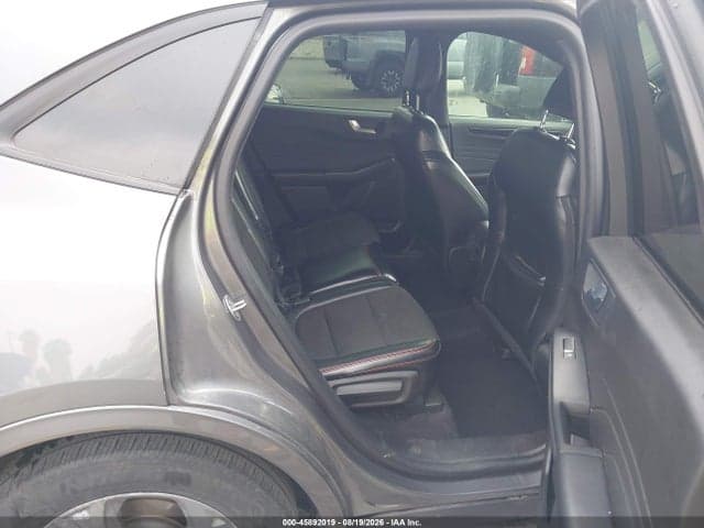 2023 FORD ESCAPE ST-LINE 8