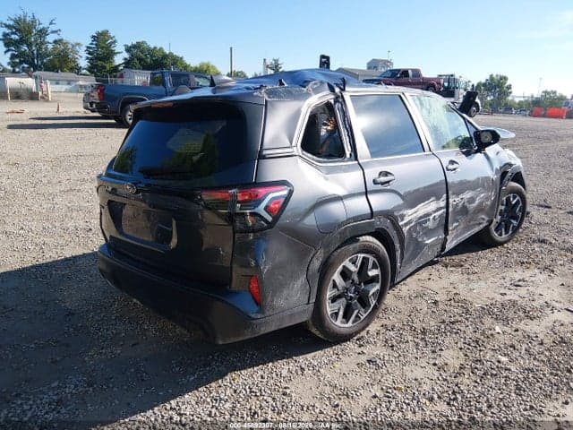 2025 SUBARU FORESTER PREMIUM 4