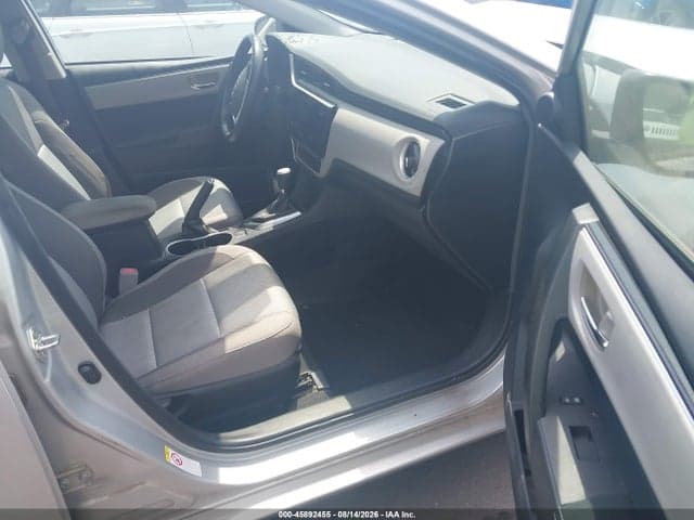 2017 TOYOTA COROLLA LE 5