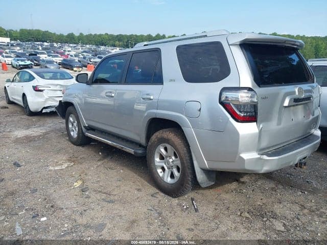 2017 TOYOTA 4RUNNER SR5 3