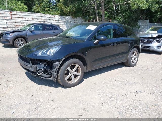 2018 PORSCHE MACAN 2