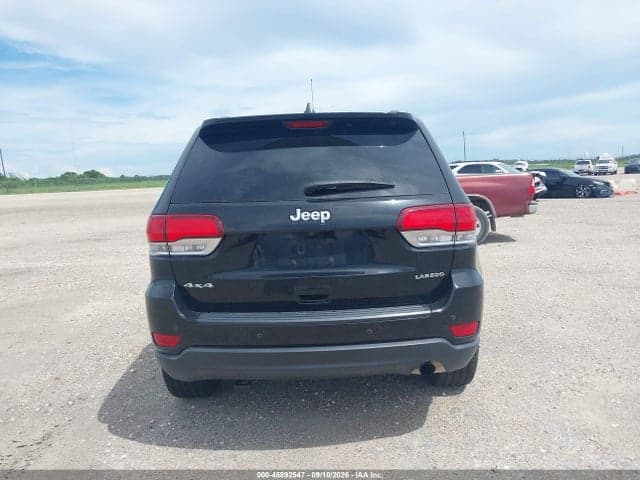 2021 JEEP GRAND CHEROKEE LAREDO E 4X4 17