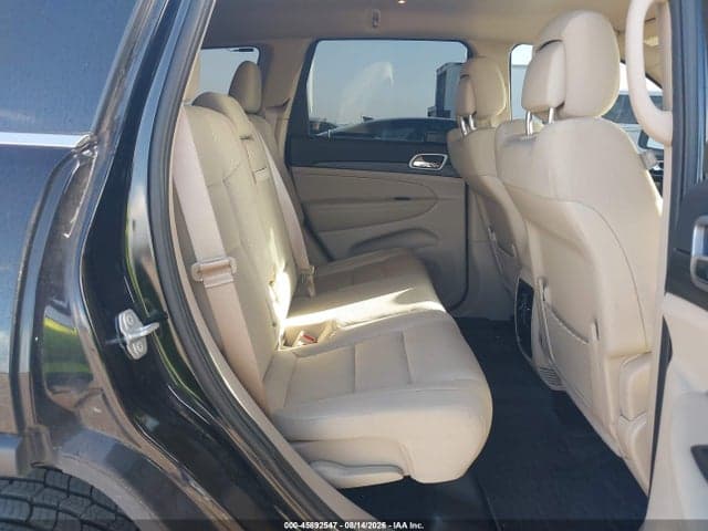 2021 JEEP GRAND CHEROKEE LAREDO E 4X4 8