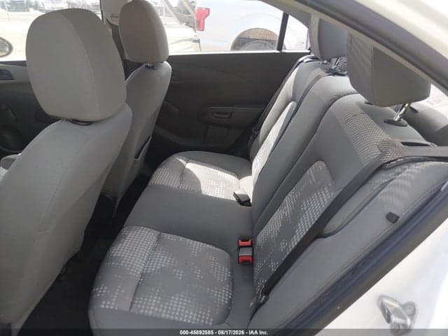 2017 CHEVROLET SONIC LS AUTO 8
