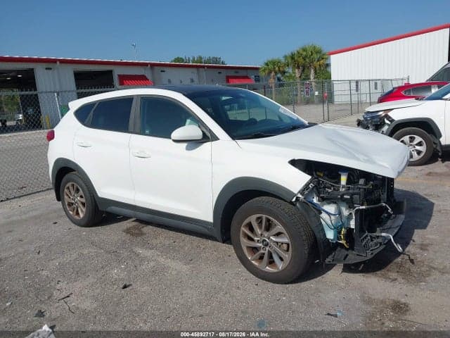2018 HYUNDAI TUCSON SE 1