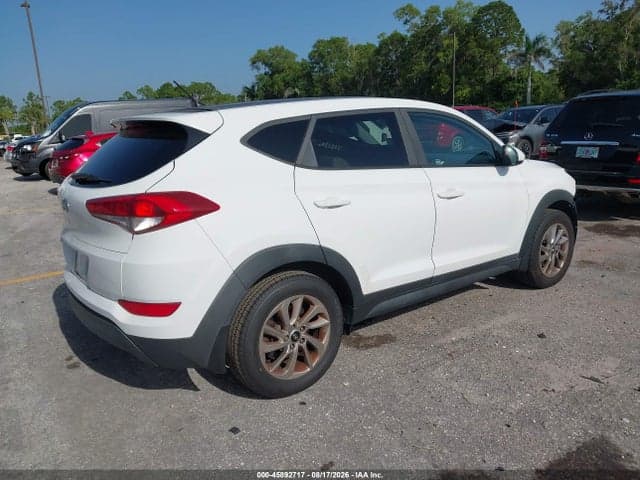2018 HYUNDAI TUCSON SE 4