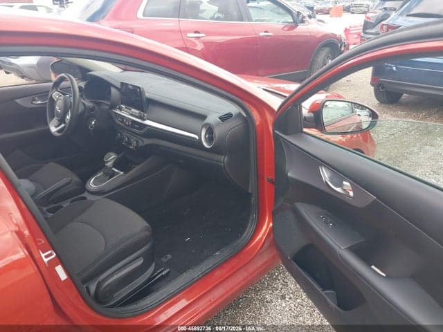 2022 KIA FORTE LXS 5