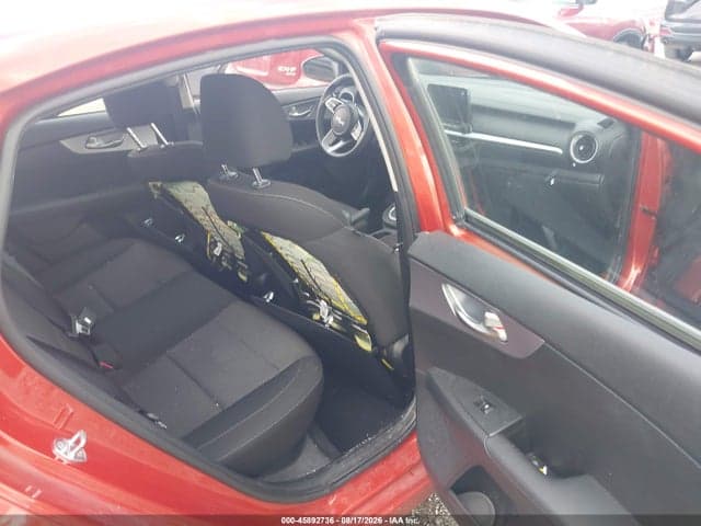 2022 KIA FORTE LXS 8