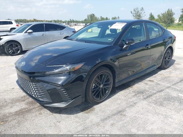 2026 TOYOTA CAMRY SE 2