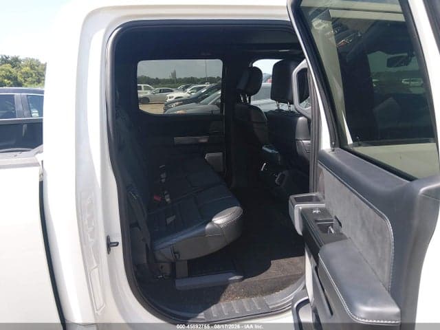 2022 FORD F-150 PLATINUM 8