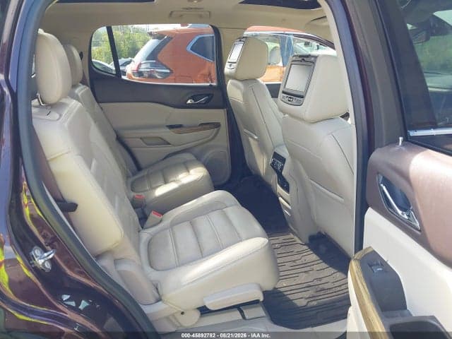 2017 GMC ACADIA DENALI 8
