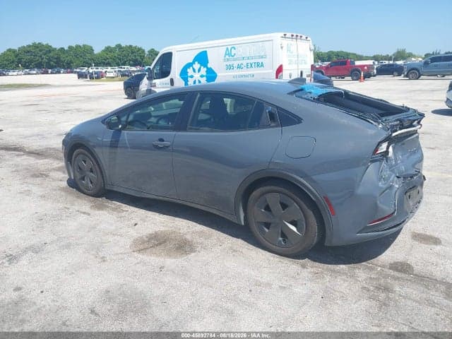 2025 TOYOTA PRIUS LE 3