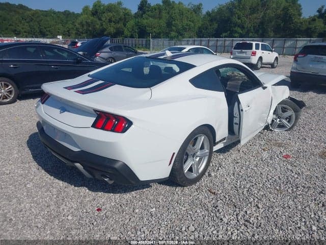 2026 FORD MUSTANG ECOBOOST PREMIUM FASTBACK 4