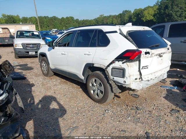 2019 TOYOTA RAV4 LE 3