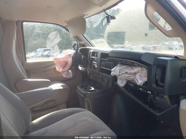 2019 CHEVROLET EXPRESS 3500 WORK VAN 5