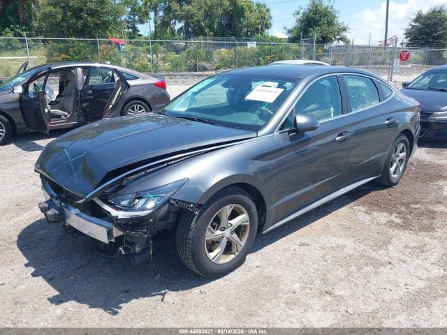 2023 HYUNDAI SONATA SE 2