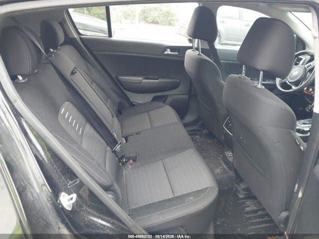 2017 KIA SPORTAGE LX 8