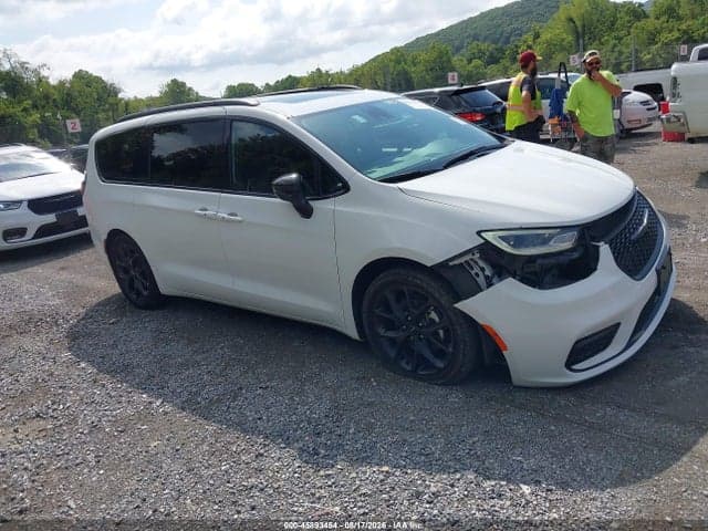 2025 CHRYSLER PACIFICA LIMITED 1
