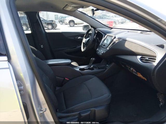 2017 CHEVROLET MALIBU 1LT 5