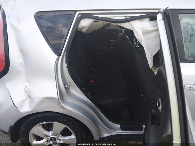 2017 KIA SOUL 8