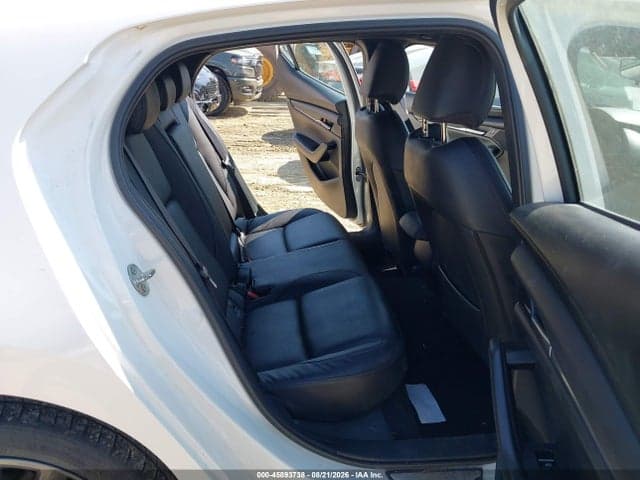 2021 MAZDA MAZDA3 SELECT 8