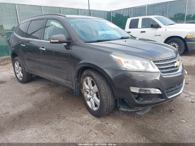 2017 CHEVROLET TRAVERSE LT 1