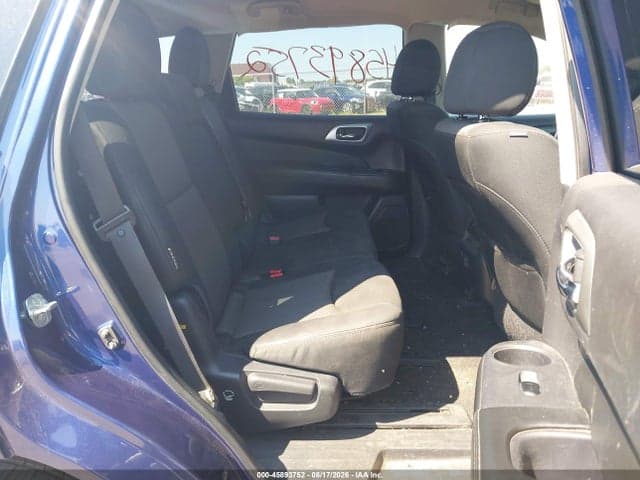 2018 NISSAN PATHFINDER SV 8