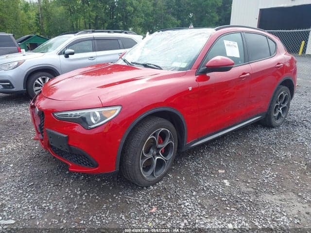 2022 ALFA ROMEO STELVIO TI AWD 2