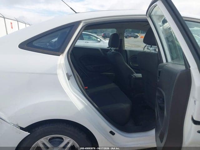 2018 FORD FIESTA SE 8