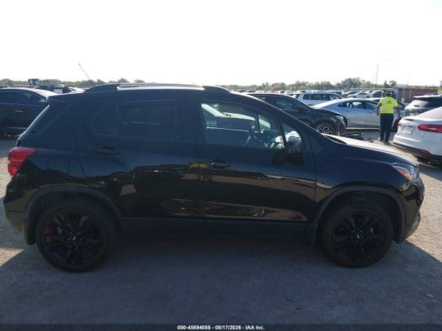 2020 CHEVROLET TRAX AWD LT 13