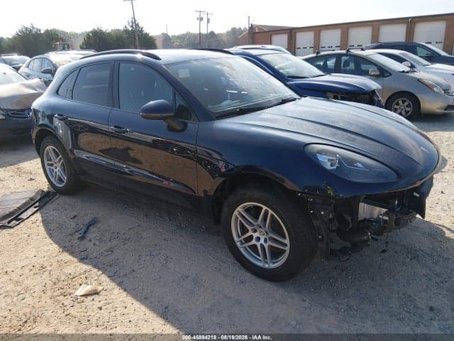 2020 PORSCHE MACAN 1