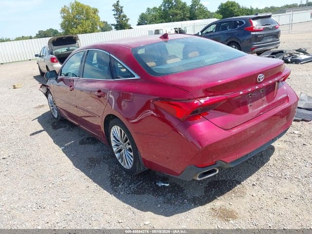 2019 TOYOTA AVALON LIMITED 3