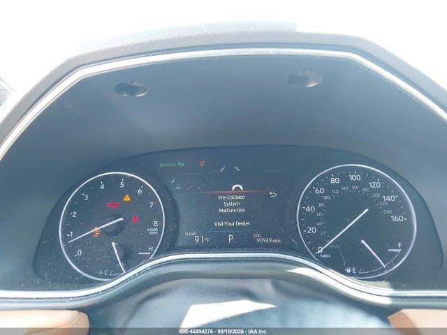 2019 TOYOTA AVALON LIMITED 7