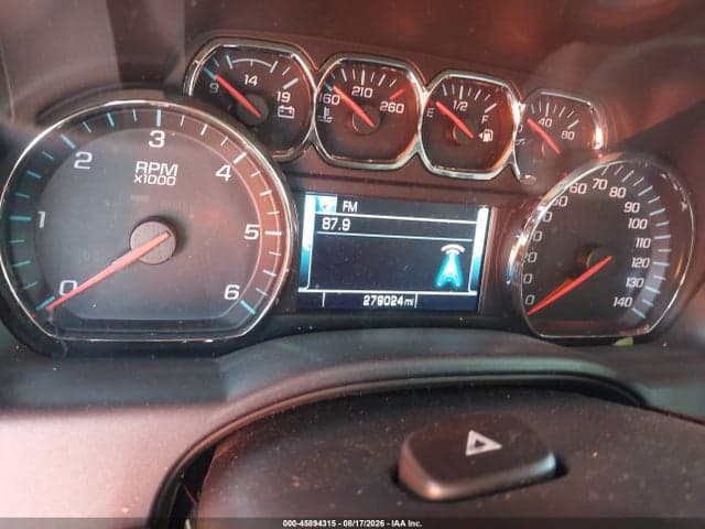 2017 CHEVROLET SILVERADO 1500 LT 7