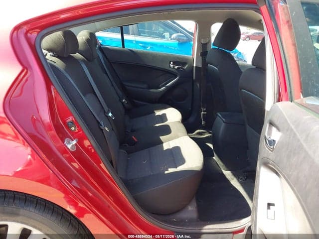 2017 KIA FORTE S 8