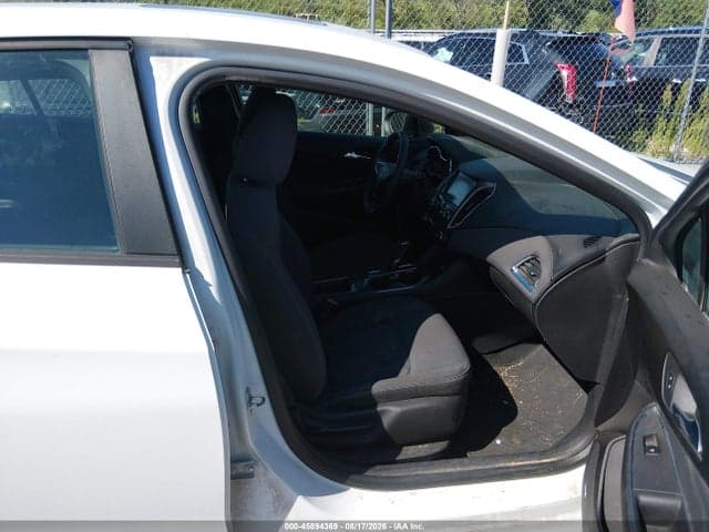 2018 CHEVROLET CRUZE LT AUTO 5