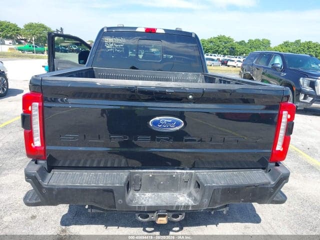 2023 FORD F-250 LARIAT 6