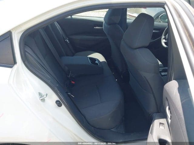 2021 TOYOTA COROLLA LE 8