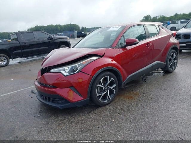 2018 TOYOTA C-HR XLE 2