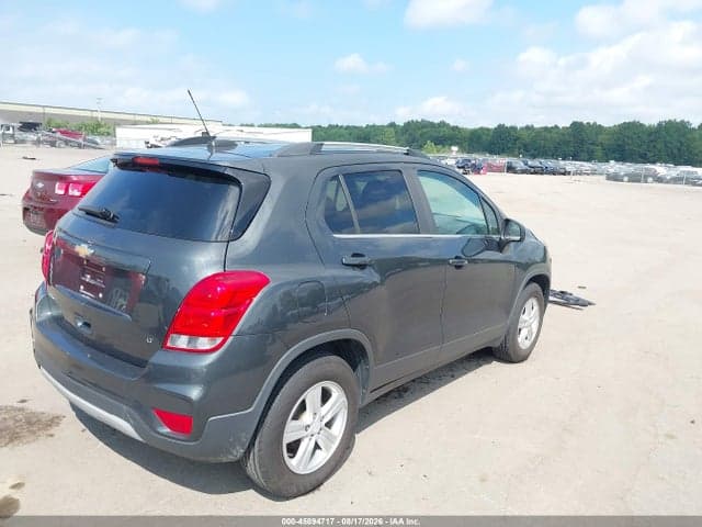 2017 CHEVROLET TRAX LT 4