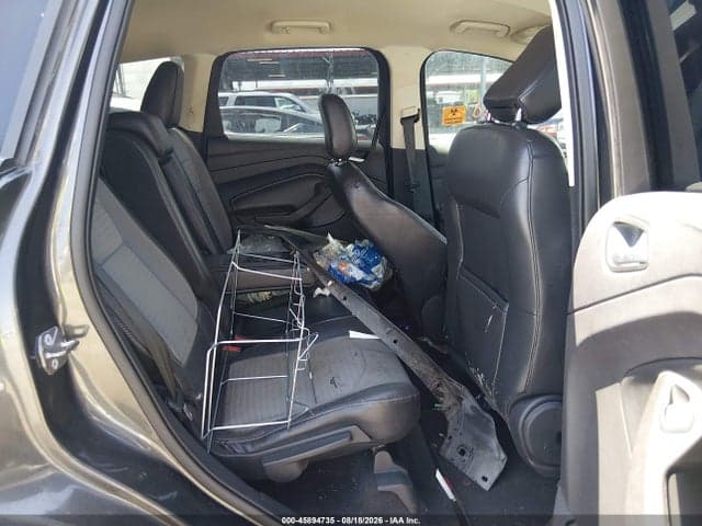 2019 FORD ESCAPE SE 8