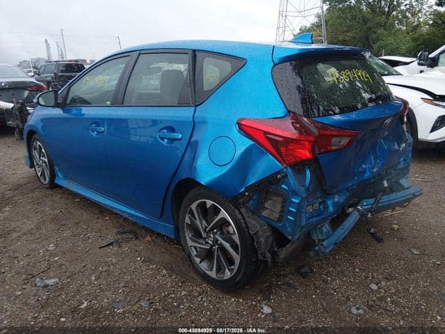 2017 TOYOTA COROLLA IM 3