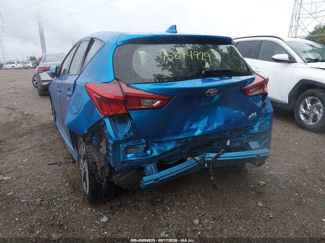 2017 TOYOTA COROLLA IM 6
