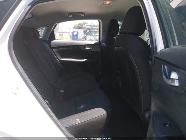 2019 KIA FORTE LXS 8