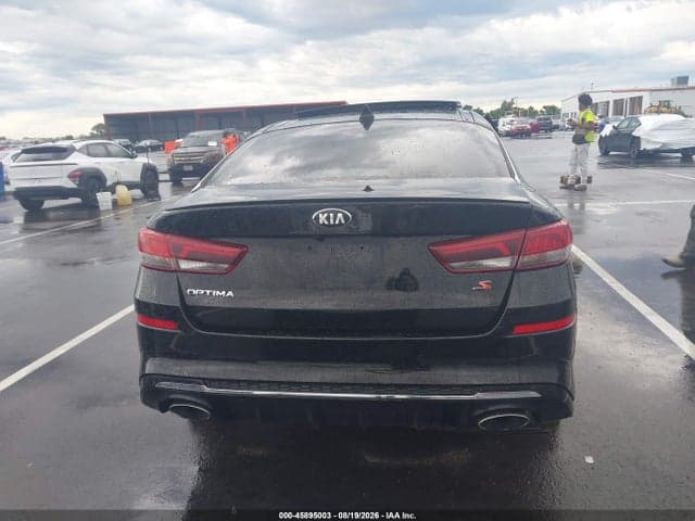 2020 KIA OPTIMA S 17