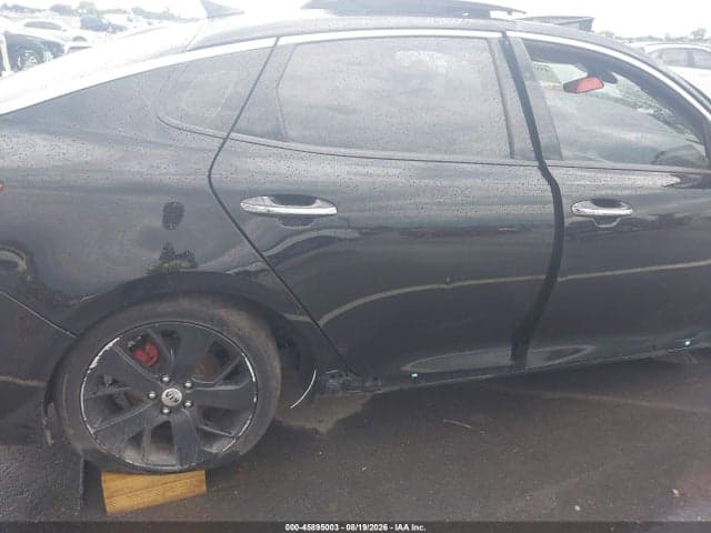 2020 KIA OPTIMA S 18