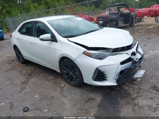 2017 TOYOTA COROLLA SE 1