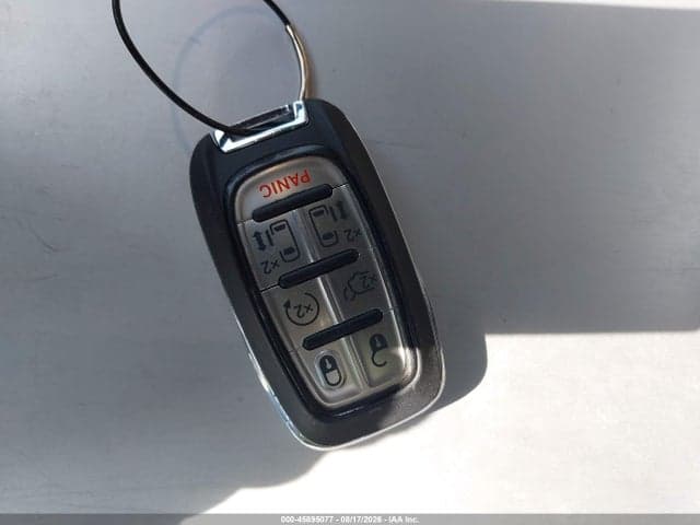 2025 CHRYSLER PACIFICA SELECT 11